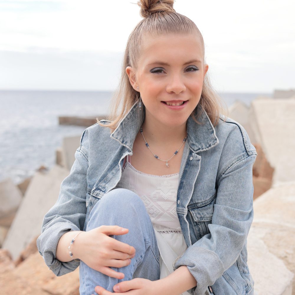 Model-Mar-1